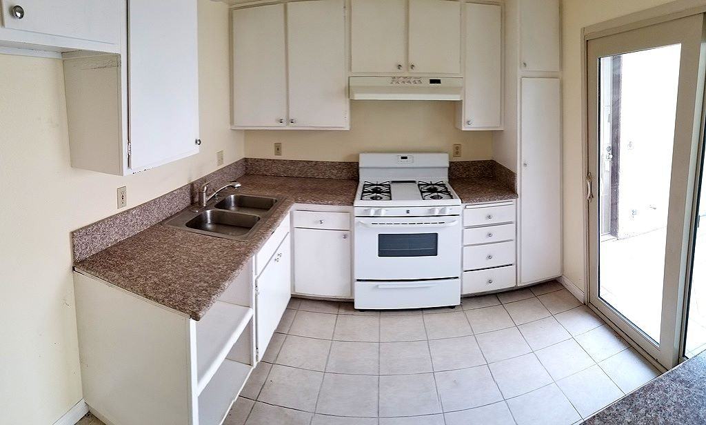 1533 S Del Mar Ave - Photo 3 of 13