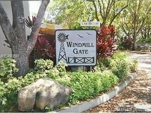 3011 Lake Ridge Ln - Photo 3 of 4