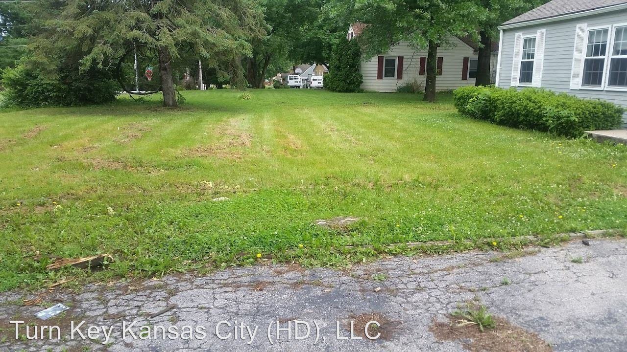 12 NE 83rd St - Photo 2 of 17