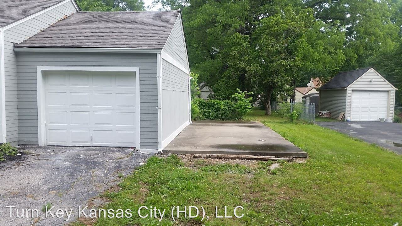 12 NE 83rd St - Photo 3 of 17