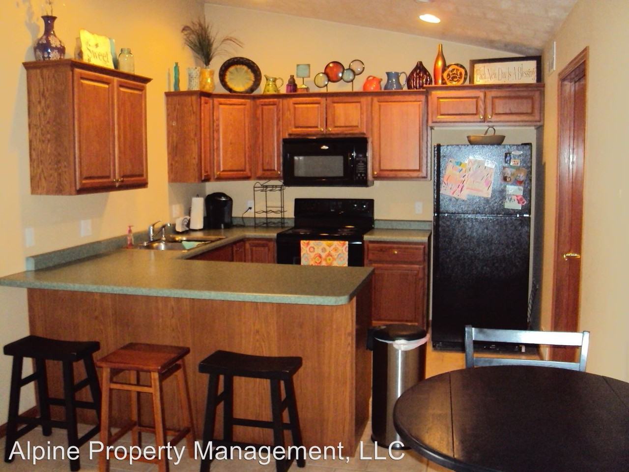 1004 N Main Ave - Photo 2 of 16