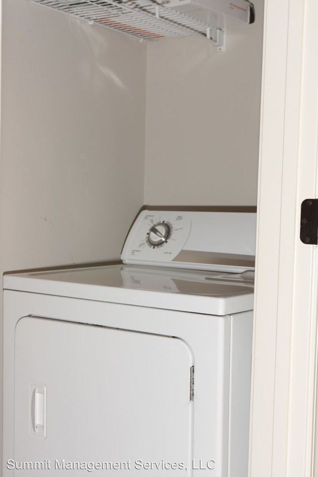 111 Saucer Lane - Photo 2 of 9