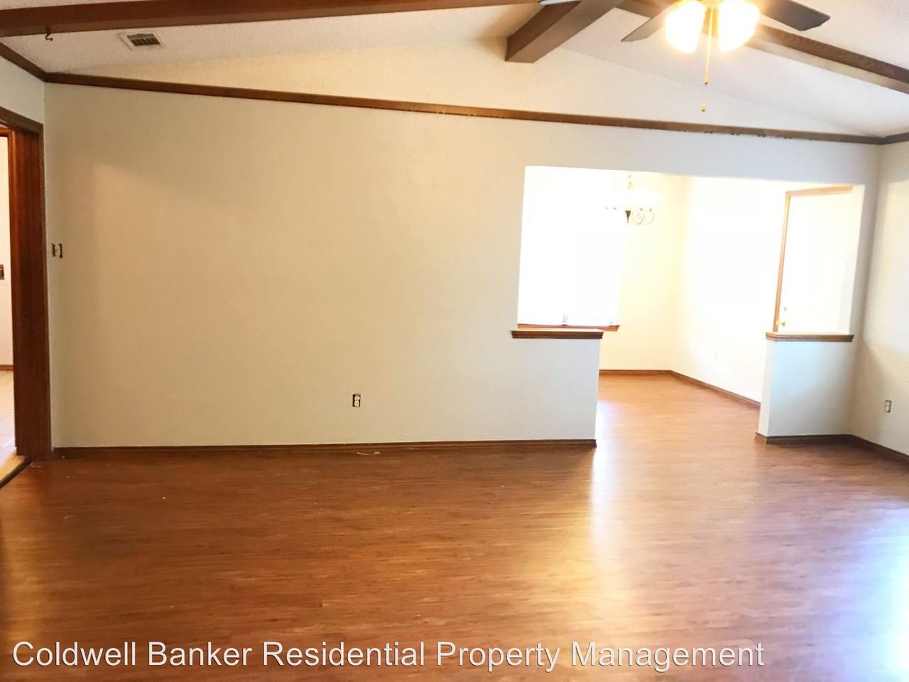 3401 85th St - Photo 3 of 8