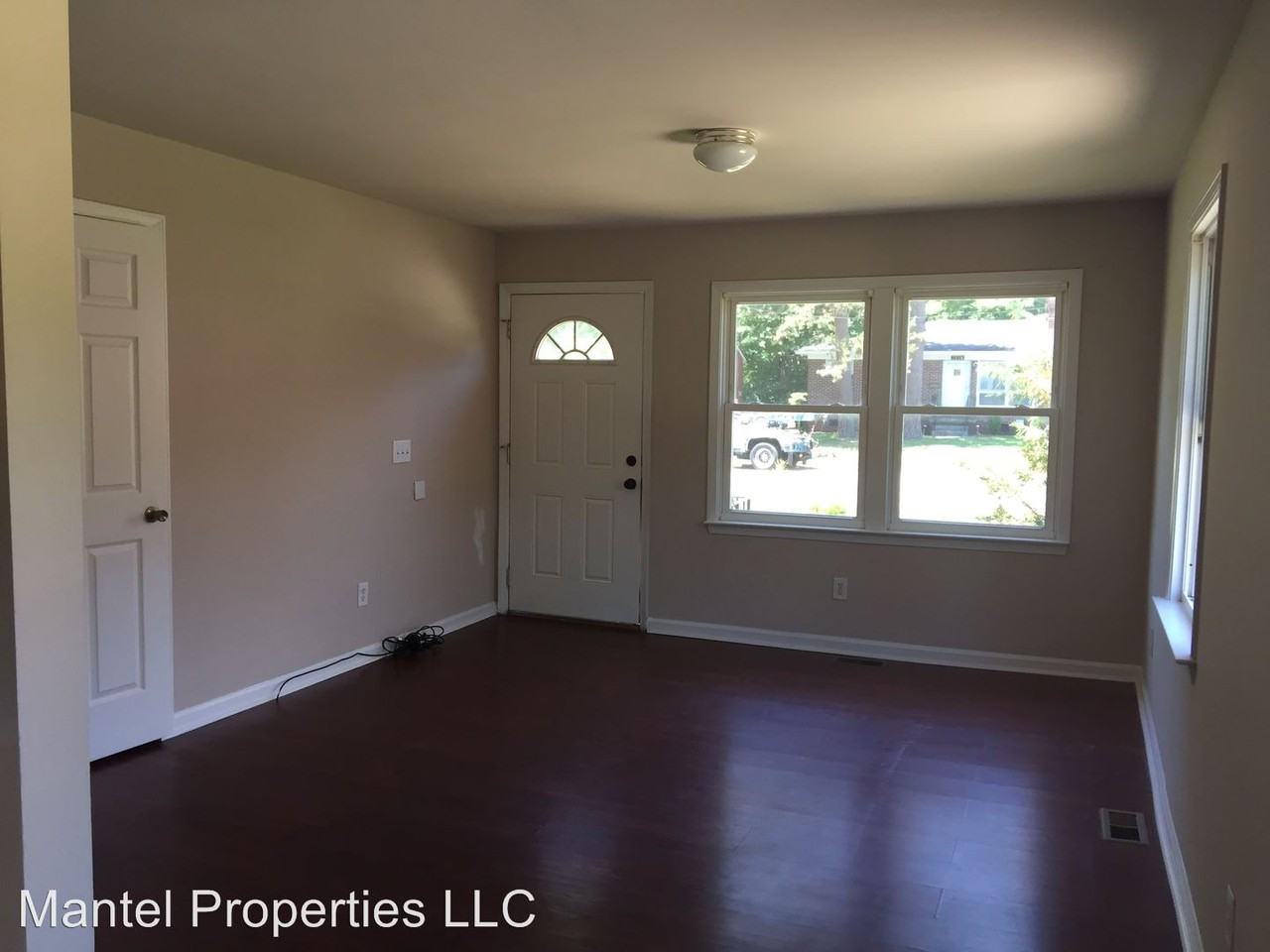 1515 Pichard St - Photo 3 of 7