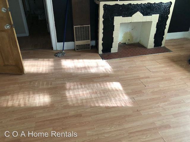 319 W. 9th units A-B-C - Photo 2 of 4