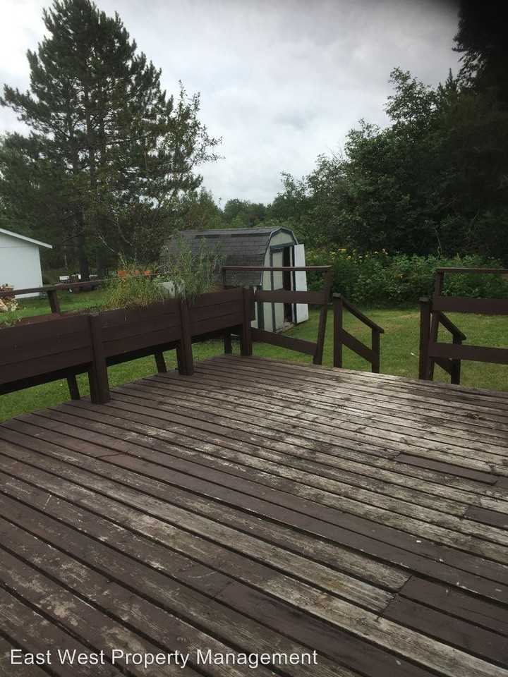 5082 Hermantown Rd - Photo 3 of 13