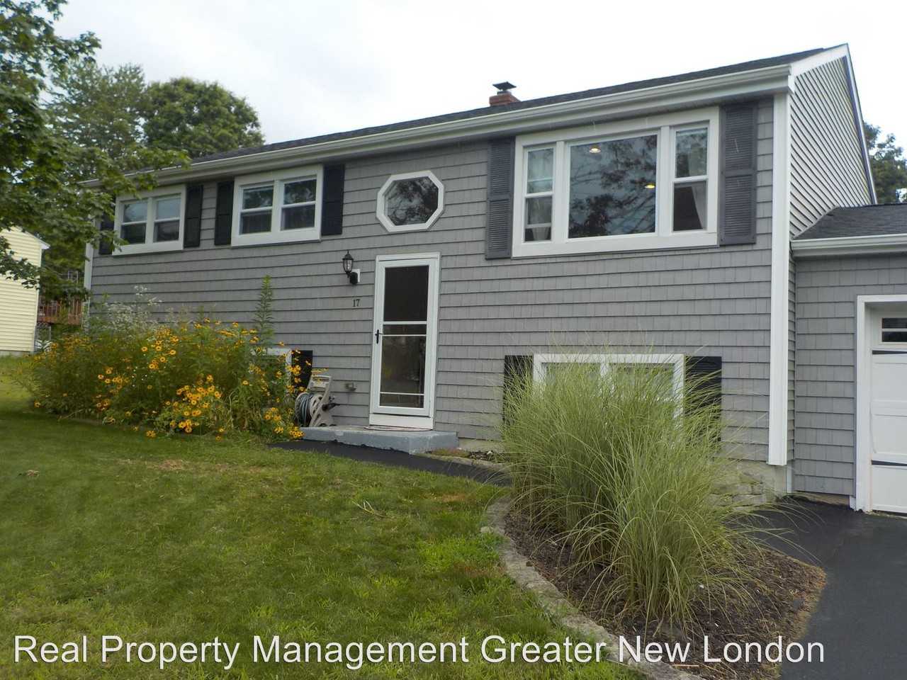 17 Meadow St - Photo 2 of 13