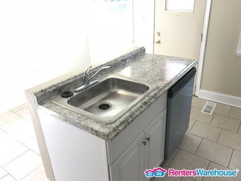 4117 Crest Heights Rd - Photo 3 of 19