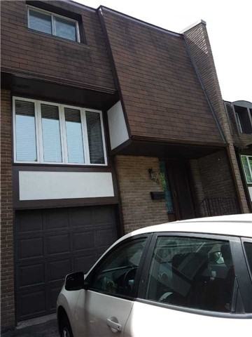 46 Cedarwoods Crescent - Photo 2 of 20