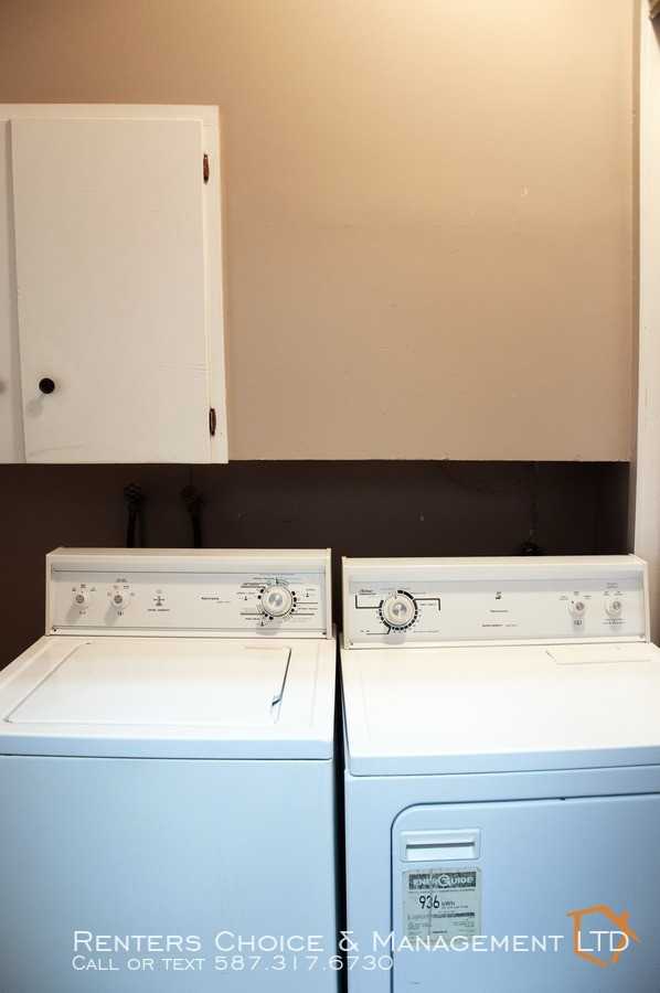 5901 50 St - Photo 3 of 10