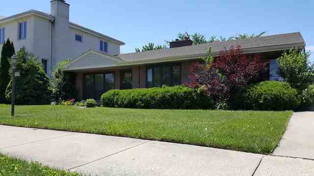 7138 N Kilpatrick Ave - Photo 2 of 19