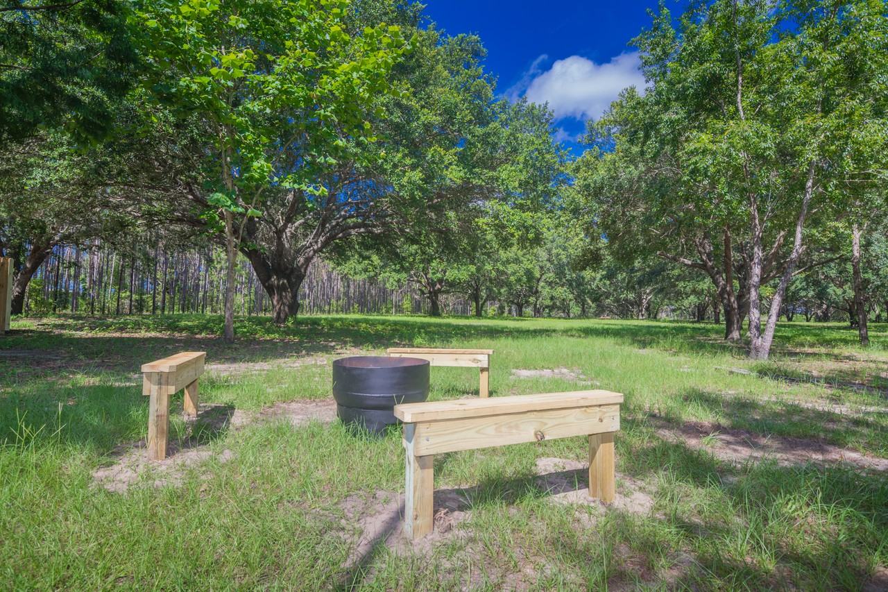 23950 Reading Rd - Photo 3 of 14