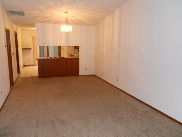 2106 Chautard Dr #B - Photo 3 of 16