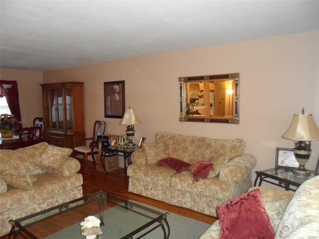 250 Lenox Pl - Photo 3 of 20