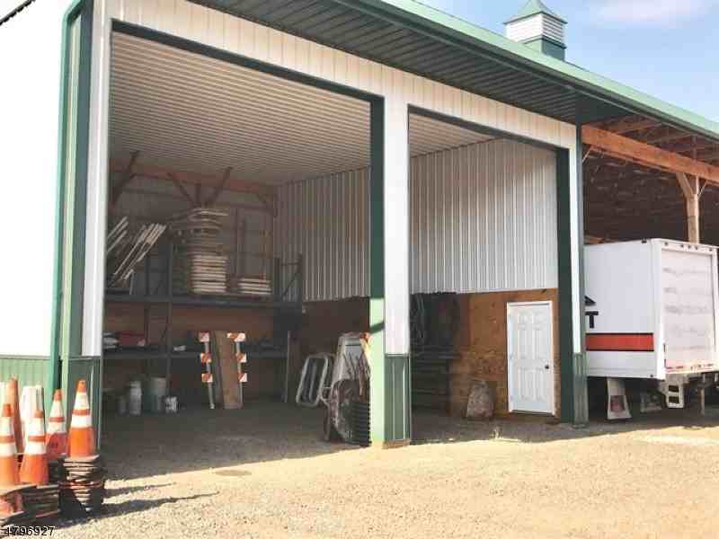 165 River Rd - Photo 2 of 16