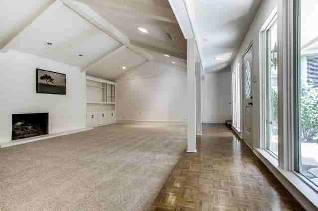 10522 Barrywood Dr - Photo 3 of 17