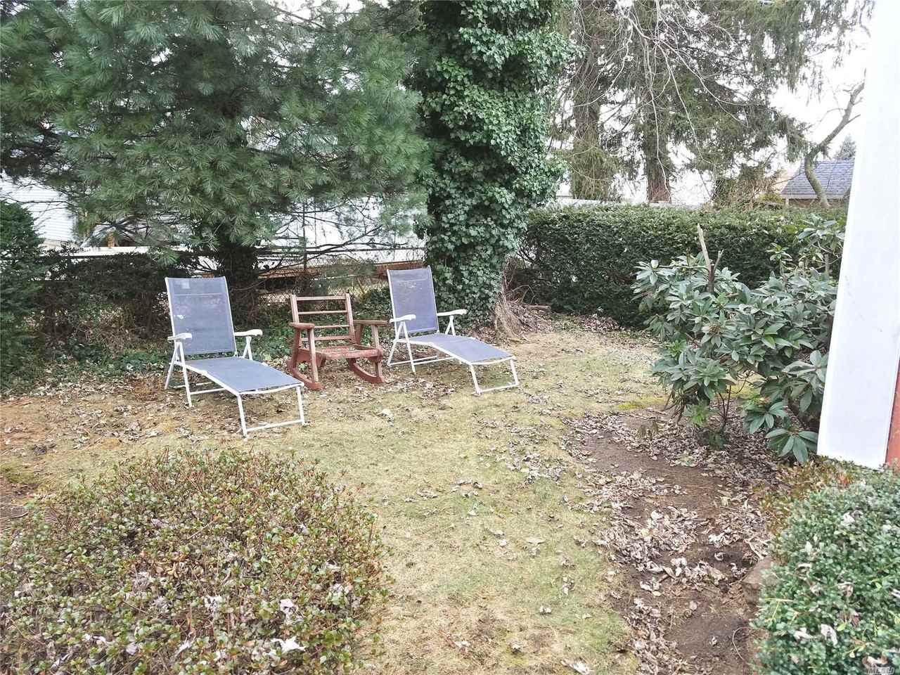 328 Oakford St - Photo 2 of 15