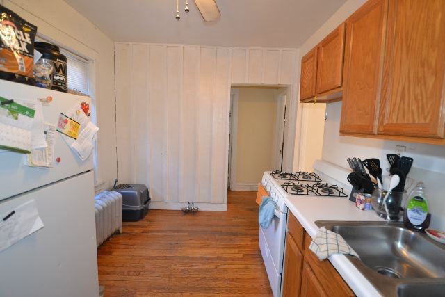 1054 West Lill Avenue