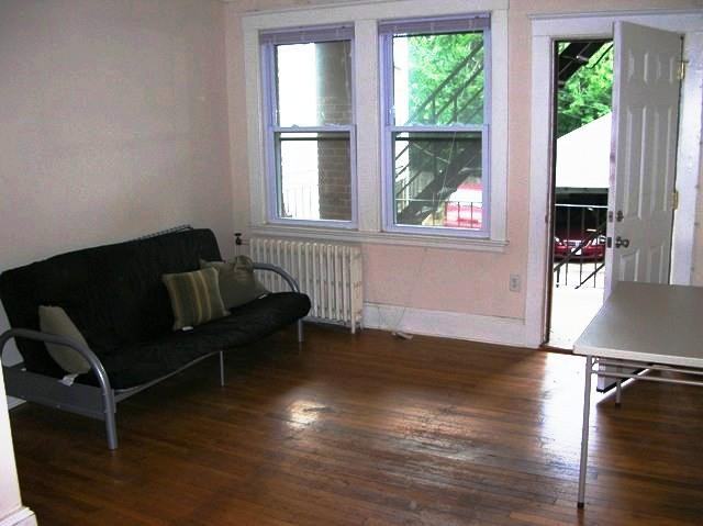 Chiswick Road - Photo 2 of 6
