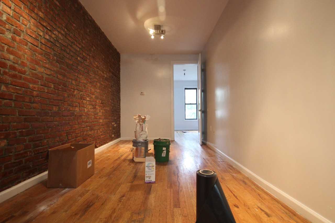 1319 Halsey Street #31EK