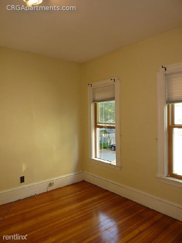 College Ave & Warner St (0.23 miles) - Photo 2 of 16