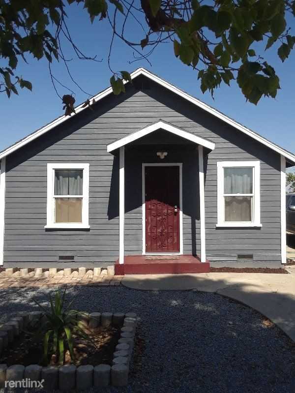 Hanford, Hanford, CA 93230 2 Bedroom House for 950/month Zumper