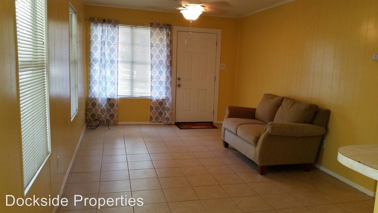 57 Sandra Dr - Photo 2 of 4