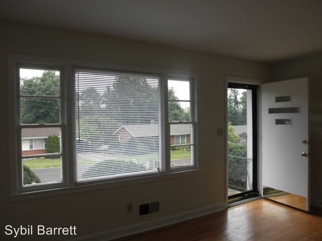 236 Cherryhill Rd NW - Photo 3 of 23