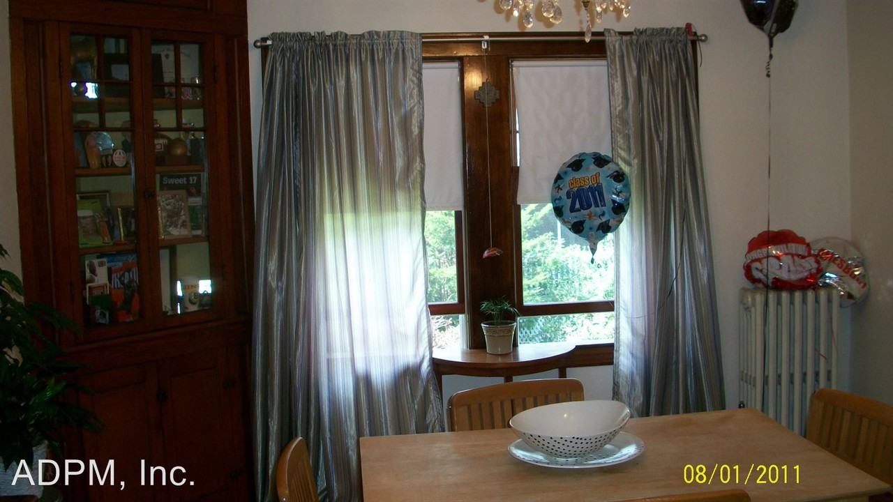 11 Belmont St #2nd Floor - Photo 3 of 9