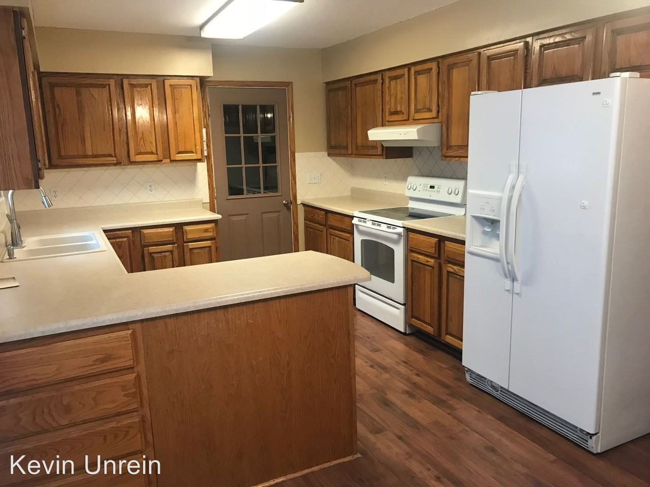 3303 Brookdale Rd - Photo 3 of 17