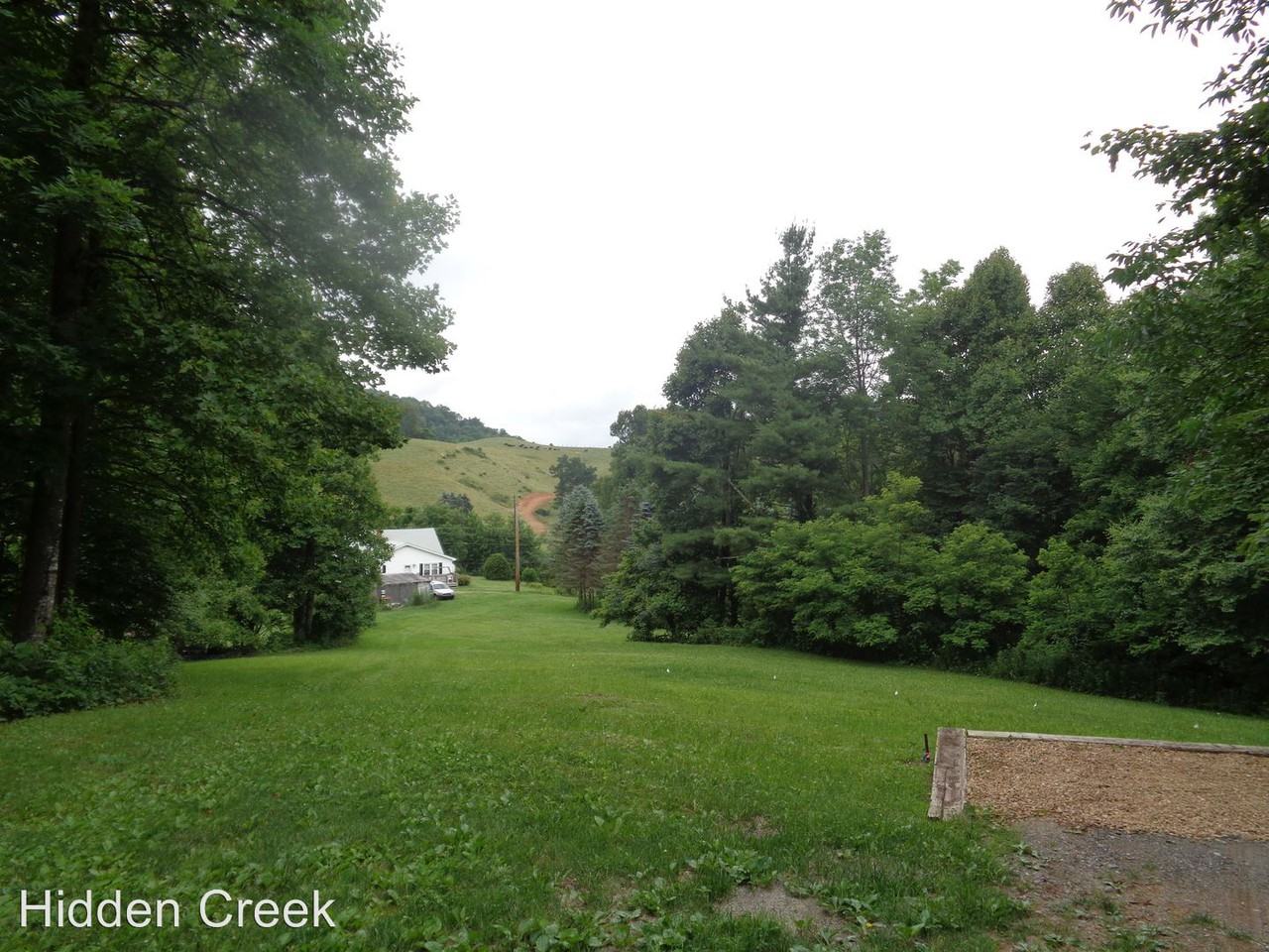 292 Bamboo Heights - Photo 3 of 14