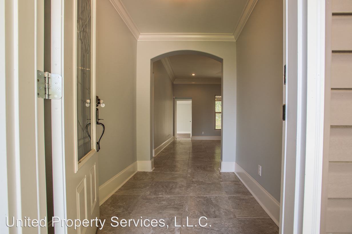 149 Summerset Lane - Photo 3 of 23