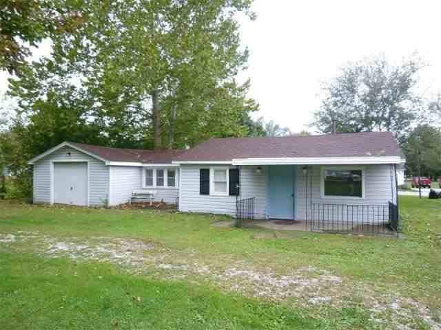 6378 Clinton St - Photo 2 of 8