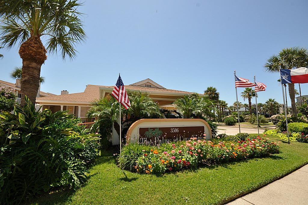 3506 Cove View Blvd - Photo 2 of 10