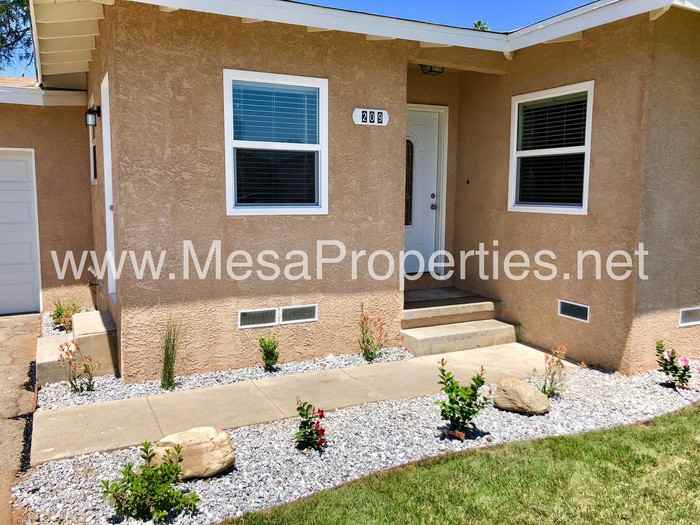 209 S Turner Ave - Photo 2 of 13