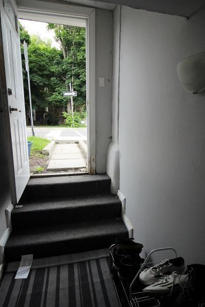 358 Cambridge Street North - Photo 2 of 8