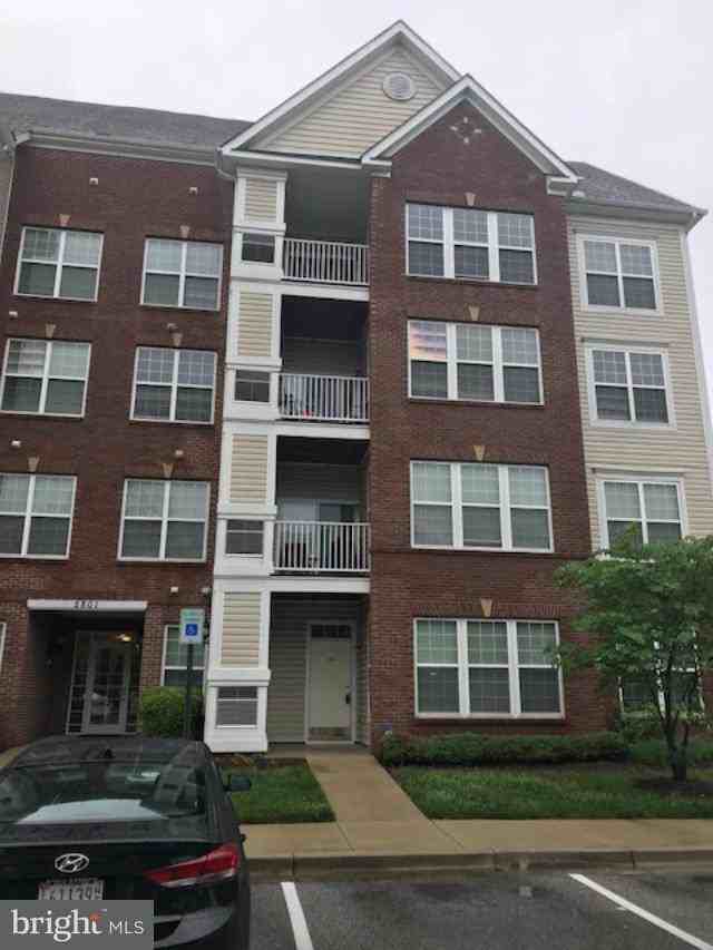 2801 Forest Run Dr - Photo 2 of 9