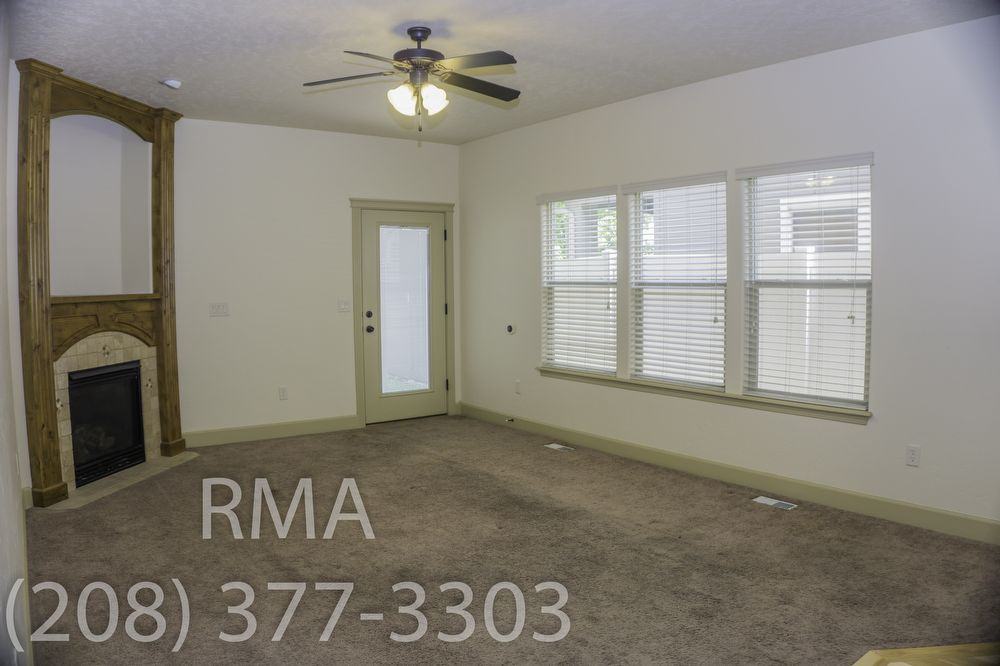 2516 E Satterfield St - Photo 2 of 14