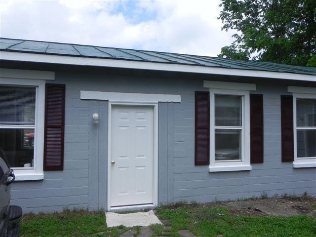 305 N Franklin St - Photo 2 of 11