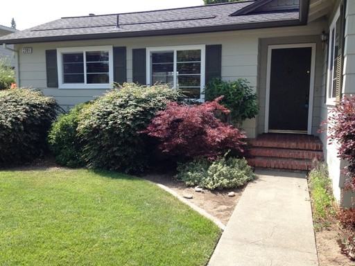 2209 Grace Dr - Photo 2 of 23