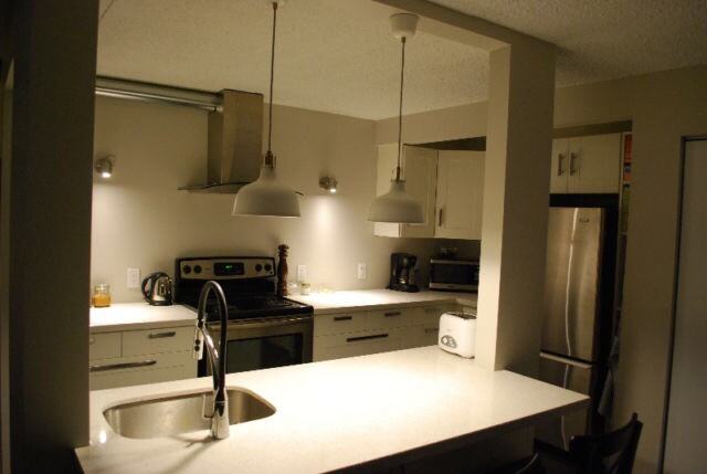 77 Edmonton Street - Photo 2 of 10