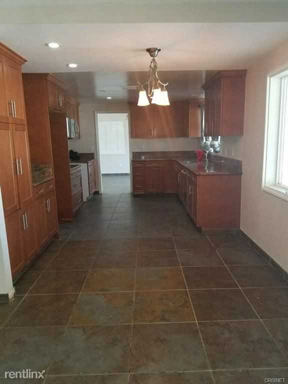 32986 Old Miner Rd - Photo 3 of 10