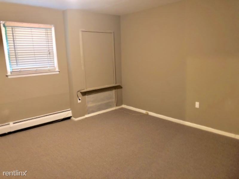 12 Sniffen Rd - Photo 3 of 6