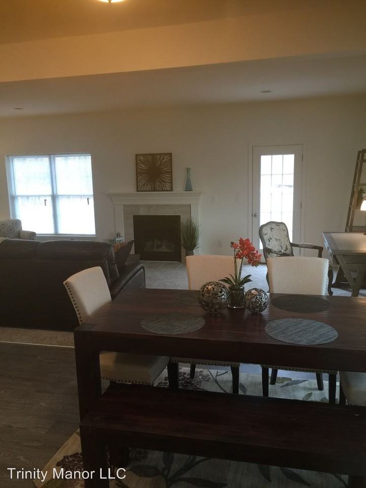 Reutter Drive - Photo 3 of 28