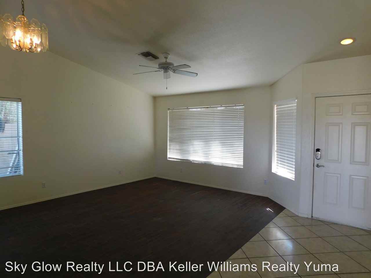 1477 S 33rd Dr - Photo 2 of 25