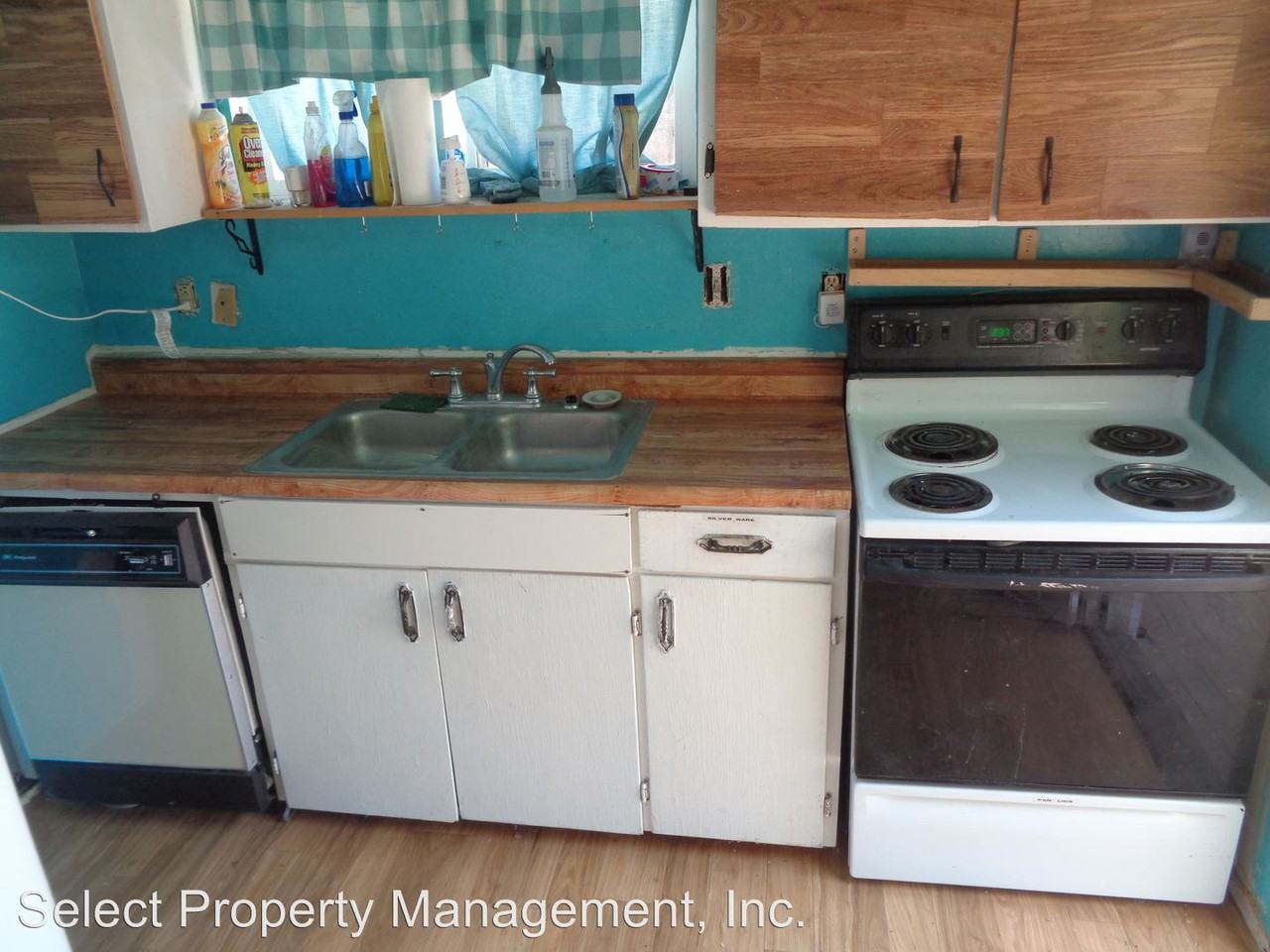 1902 7th Ave - Photo 3 of 8