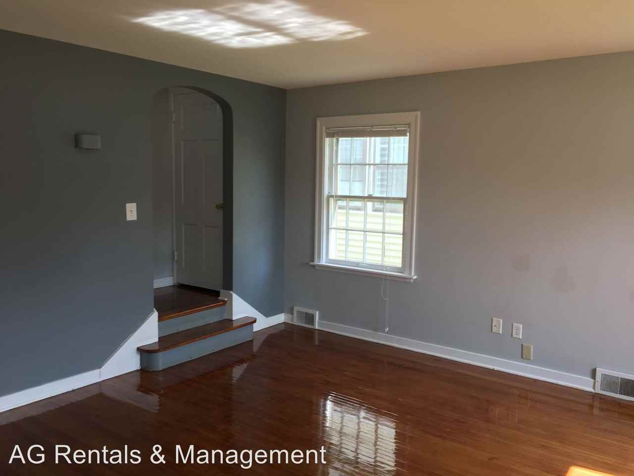 4417 Fairfield Ave - Photo 2 of 10