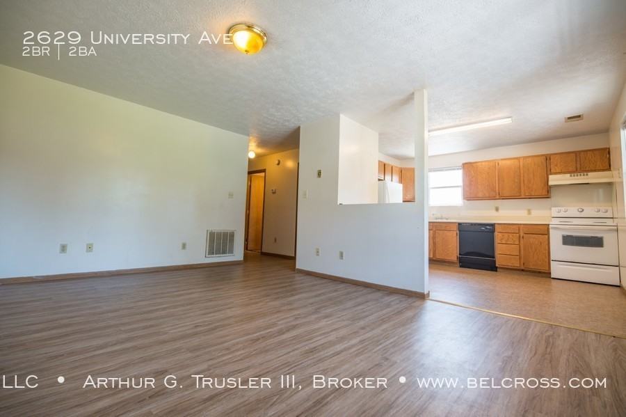 2629 University Ave - Photo 2 of 17