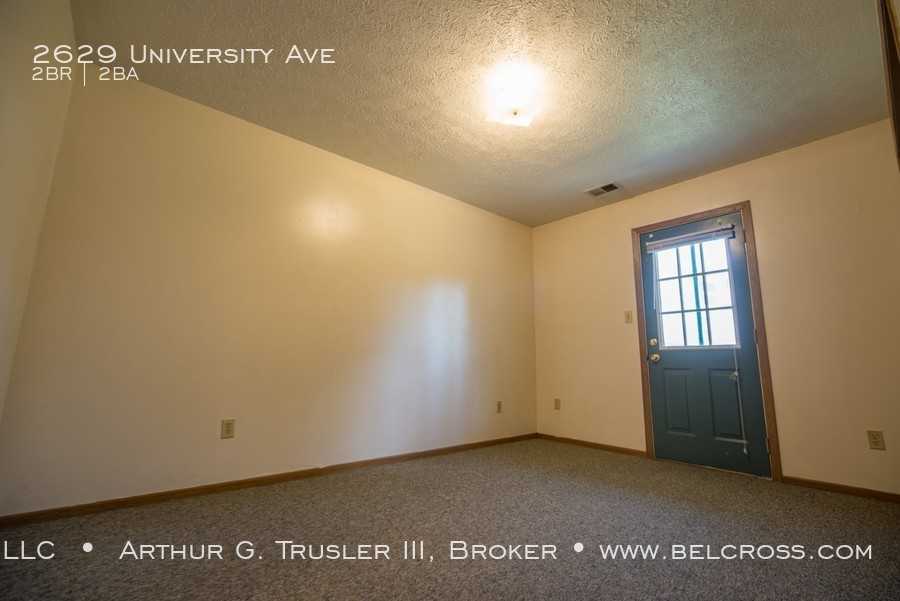 2629 University Ave - Photo 3 of 17