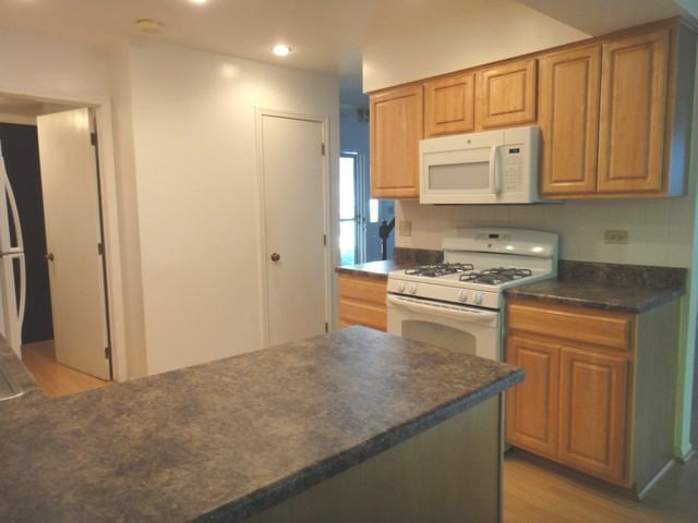 448 Thorndale Dr - Photo 3 of 23